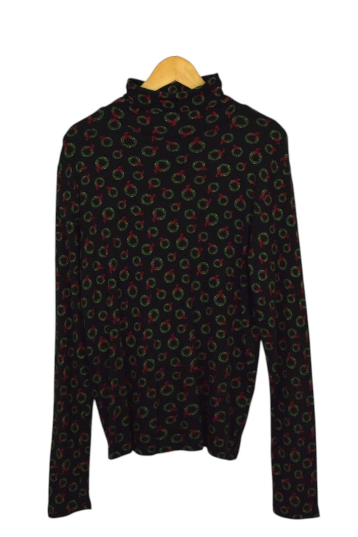 Christmas Wreath Turtle Neck