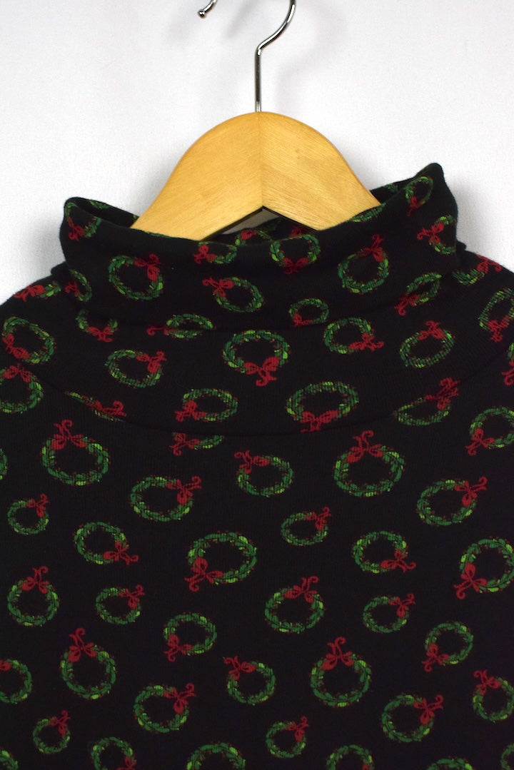 Christmas Wreath Turtle Neck