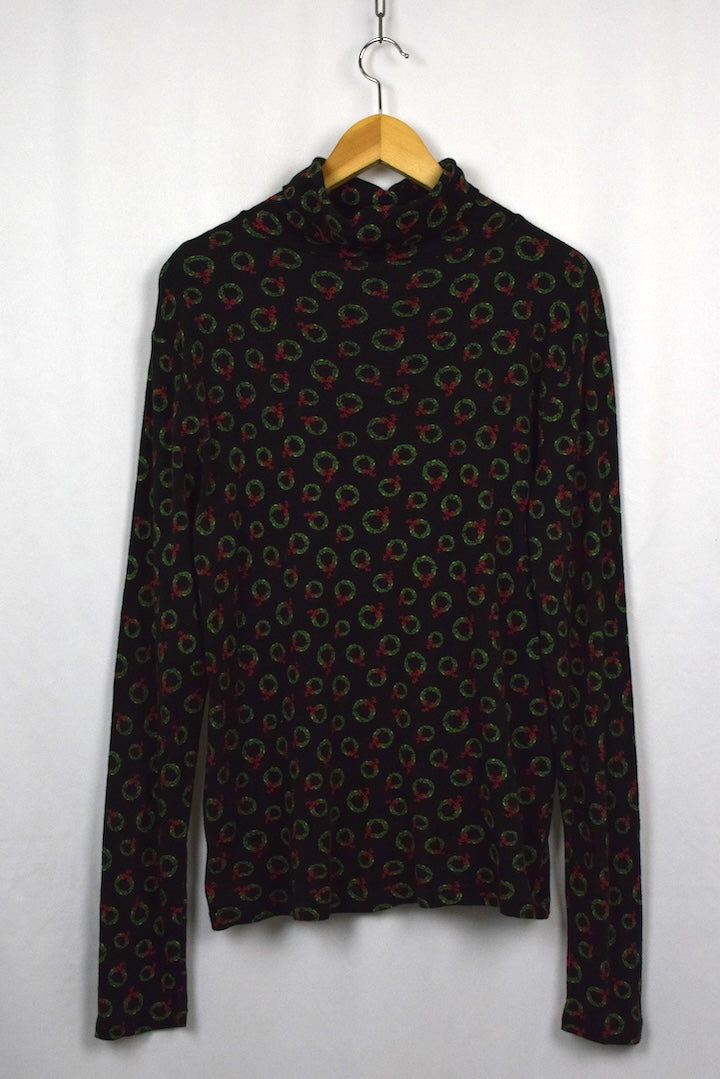 Christmas Wreath Turtle Neck