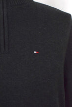 Load image into Gallery viewer, Tommy Hilfiger Brand Knitted Pullover
