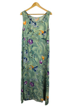 Load image into Gallery viewer, Ella K Brand Floral Print Dress
