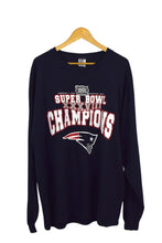 Load image into Gallery viewer, 2004 New England Patriots NFL Champions T-shirt
