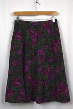 Load image into Gallery viewer, Floral print Skirt
