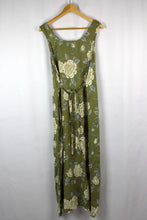 Load image into Gallery viewer, 80s/90s Rose Print Dress
