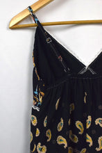Load image into Gallery viewer, Reworked Floral Print Top
