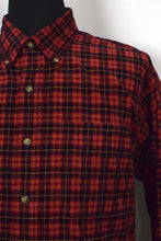 Load image into Gallery viewer, Checkered Corduroy Shirt
