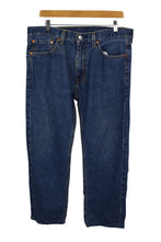 Load image into Gallery viewer, Levi Strauss Brand Jeans
