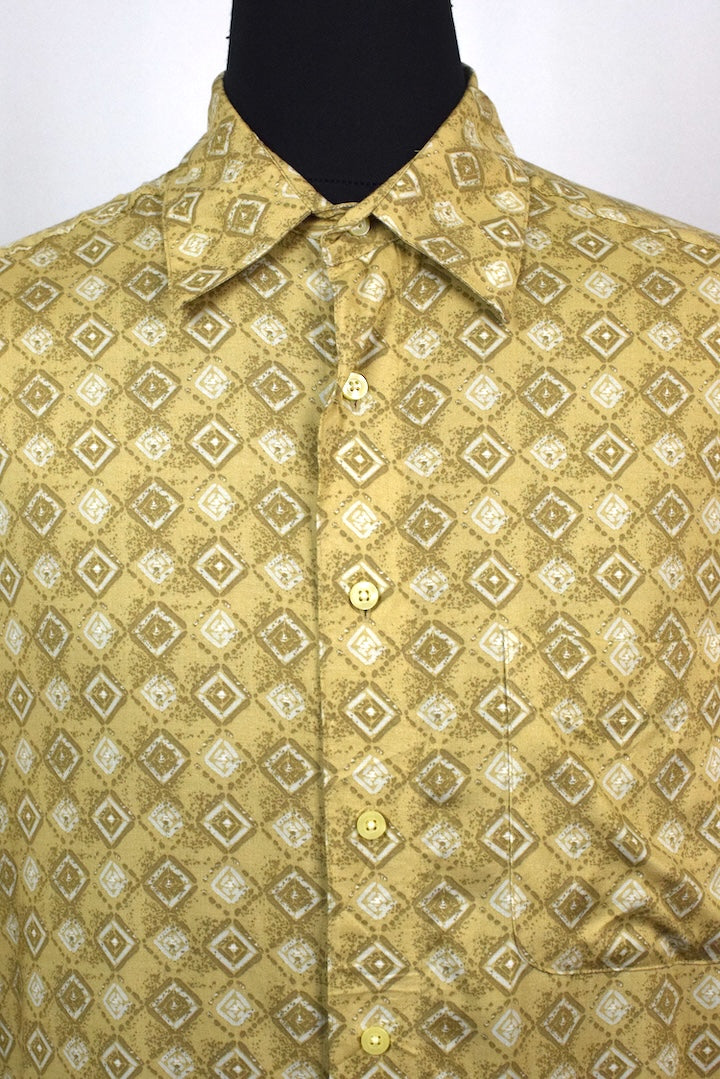 Covington Brand Abstract Diamond Print Shirt