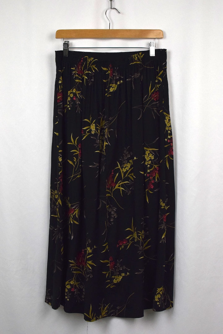 80s/90s Floral Print Skirt