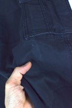 Load image into Gallery viewer, Old Navy Brand Cargo Pants
