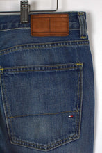 Load image into Gallery viewer, Tommy Hilfiger Brand Jeans
