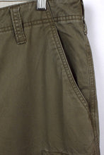 Load image into Gallery viewer, Gap Brand Cargo Pants
