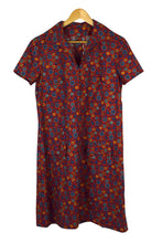 Load image into Gallery viewer, Short Sleeved Vintage Shift Dress
