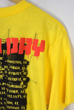 Load image into Gallery viewer, DEADSTOCK 2009 Green Day Tour T-shirt

