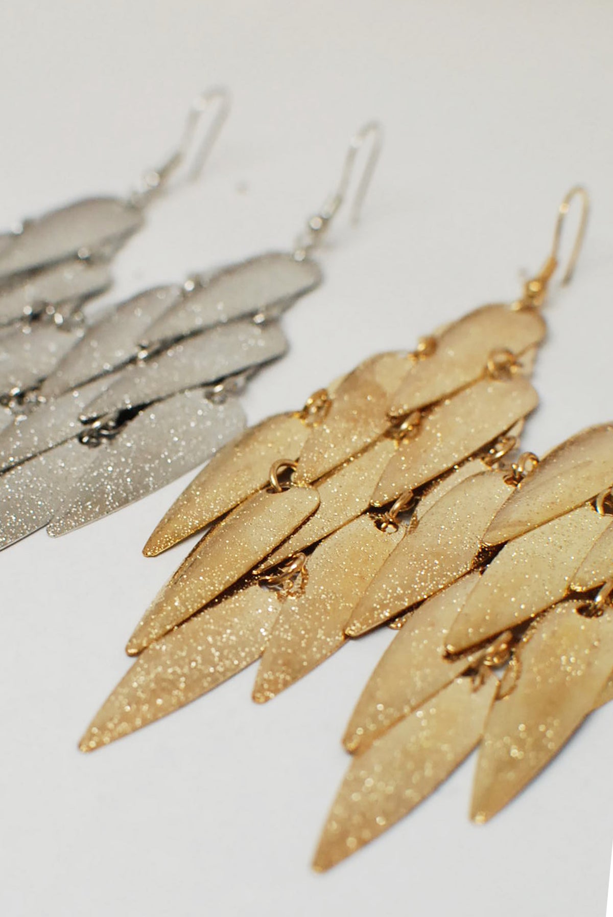 Lightweight Chandelier Tear Drop Design Earrings