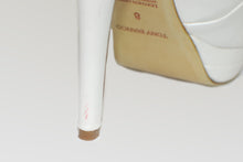 Load image into Gallery viewer, Tony Bianco Brand Cream Leather Peep-Toe
