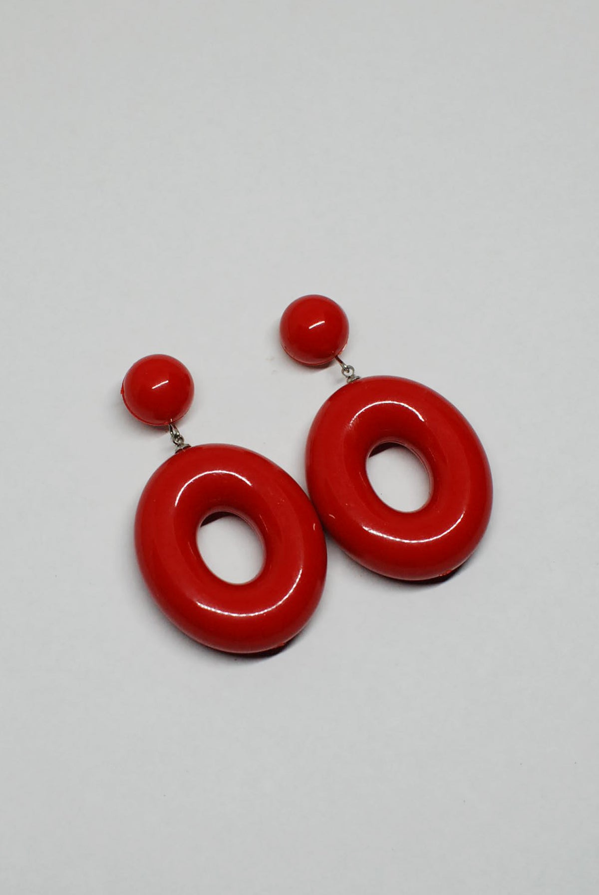 90's Chunky Oval Plastic Drop Earrings