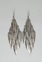 Load image into Gallery viewer, Lightweight Chandelier Tear Drop Design Earrings
