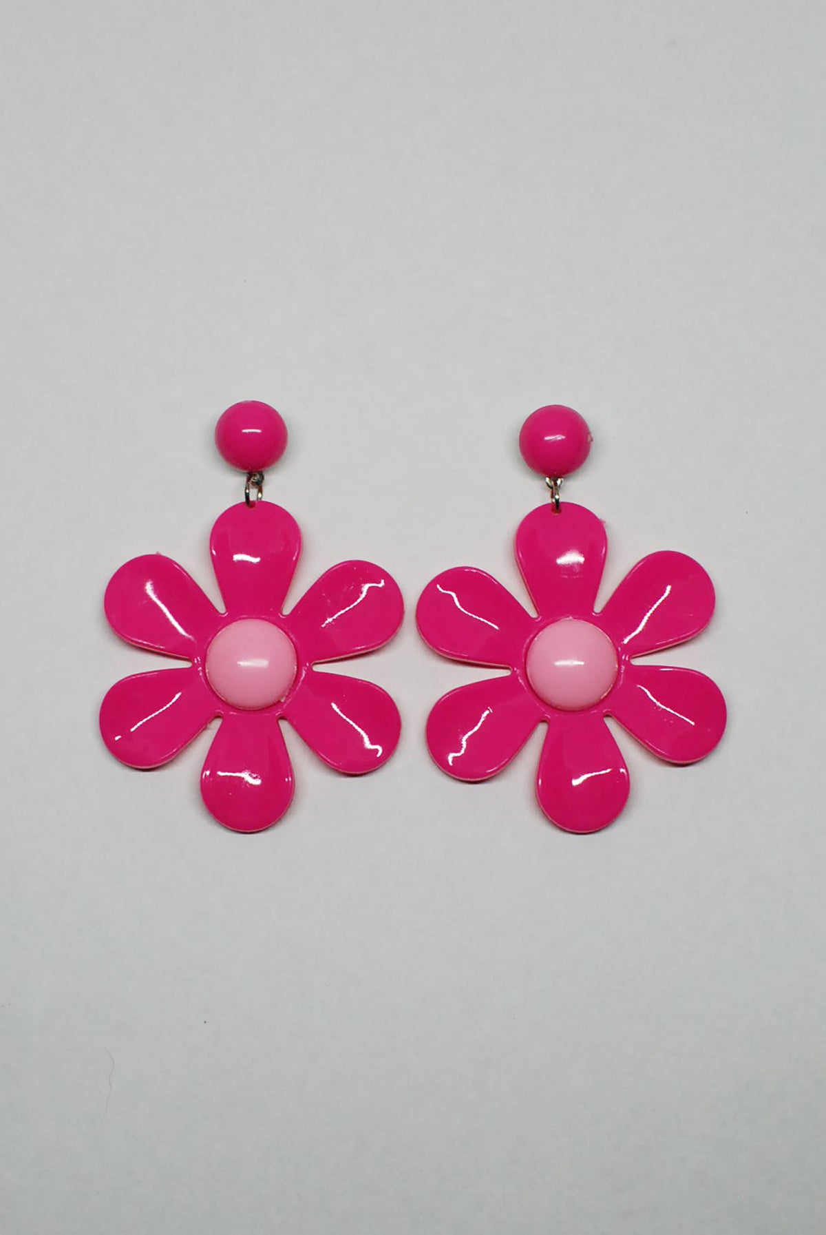 90's Bright Plastic Daisy Earrings