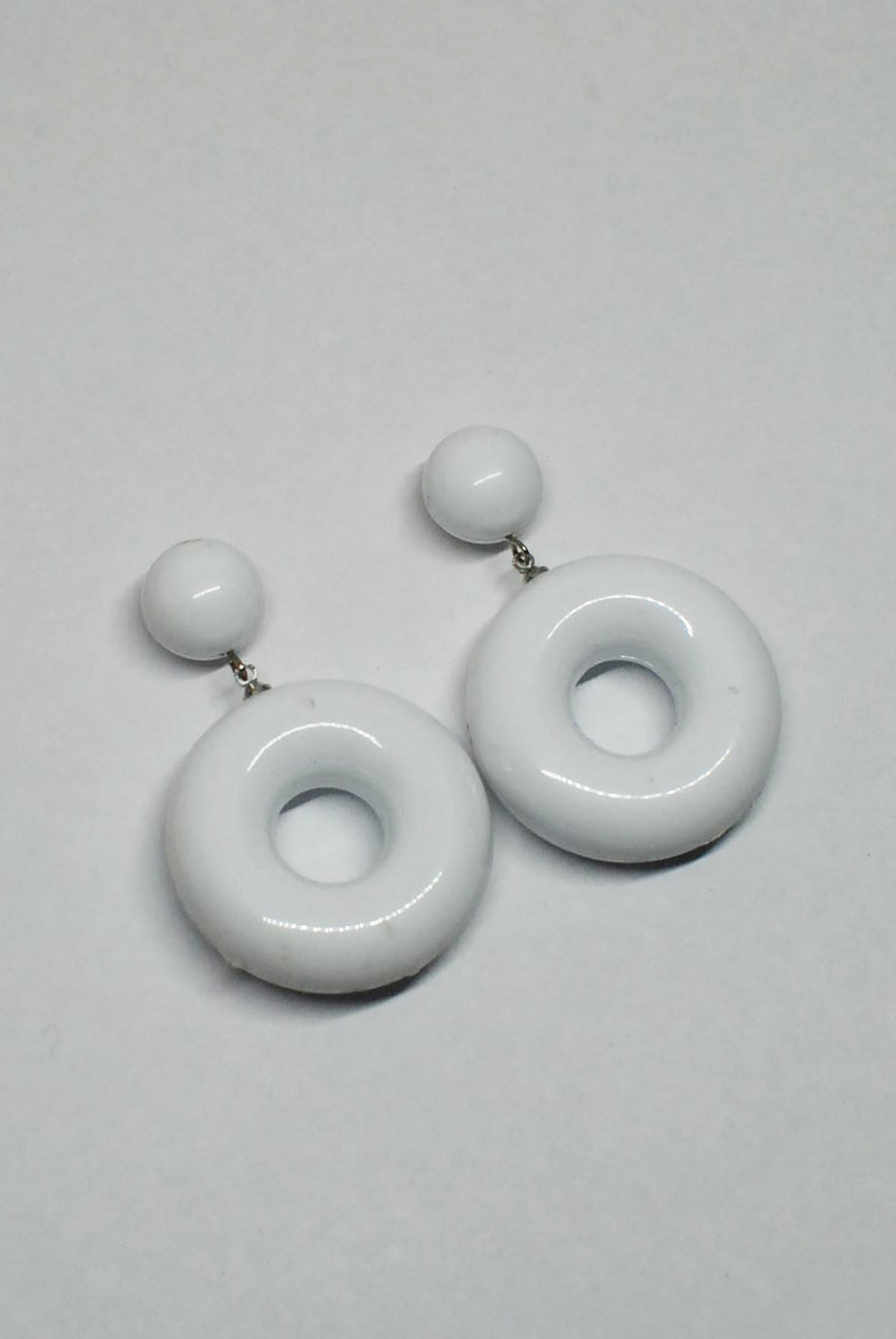 90's Chunky Round Plastic Drop Earrings