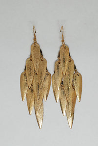 Lightweight Chandelier Tear Drop Design Earrings