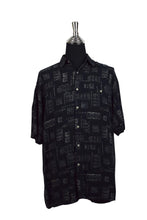 Load image into Gallery viewer, Black Abstract Print Shirt
