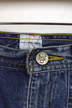 Load image into Gallery viewer, Calvin Klein Brand Skirt
