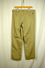 Load image into Gallery viewer, Ralph Lauren Chino Pant
