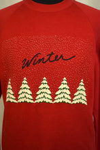 Load image into Gallery viewer, 80s/90s Winter Sweatshirt

