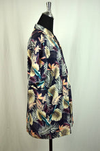 Load image into Gallery viewer, NEW Floral Print Shirt
