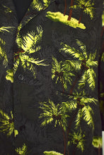 Load image into Gallery viewer, Palm Tree Print Shirt
