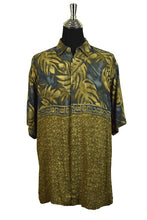 Load image into Gallery viewer, Croft &amp; Barrow Hawaiian Shirt
