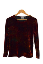 Load image into Gallery viewer, Chico&#39;s Brand Velvet Top
