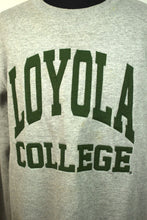 Load image into Gallery viewer, 90s Layola College Sweatshirt
