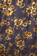 Load image into Gallery viewer, Sunflower Print Skirt
