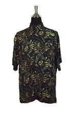 Load image into Gallery viewer, Multicoloured Leaf Print Shirt
