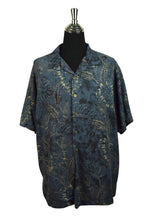 Load image into Gallery viewer, Hawaiian Leaf Print Shirt

