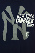 Load image into Gallery viewer, New York Yankees Longsleeve T-shirt
