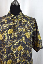 Load image into Gallery viewer, Pineapple Print Party Shirt
