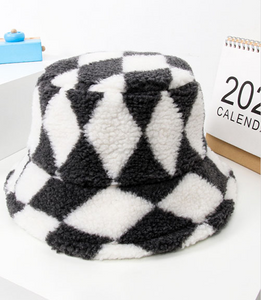 NEW Checkered Teddy Bucket Hat(4 Colours)